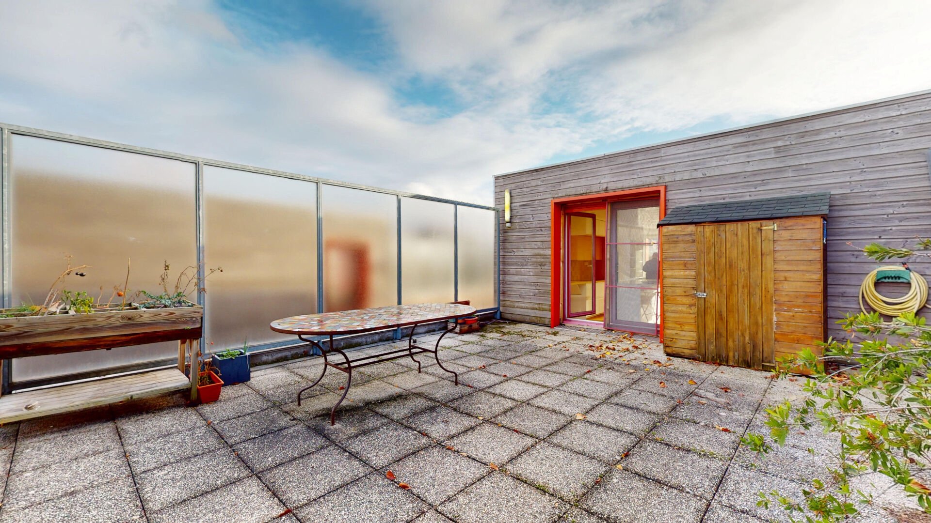 Triplex Pleyel 3/4 pièces avec terrasse de 40m²